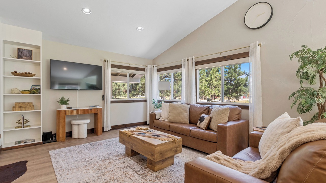 Photo of Livingroom in Lakeside