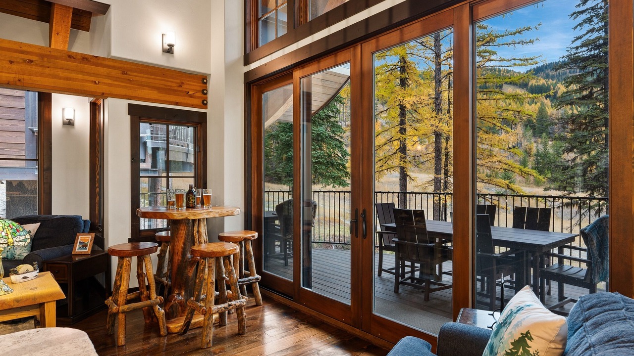 Photo of Livingroom in Whitefish
