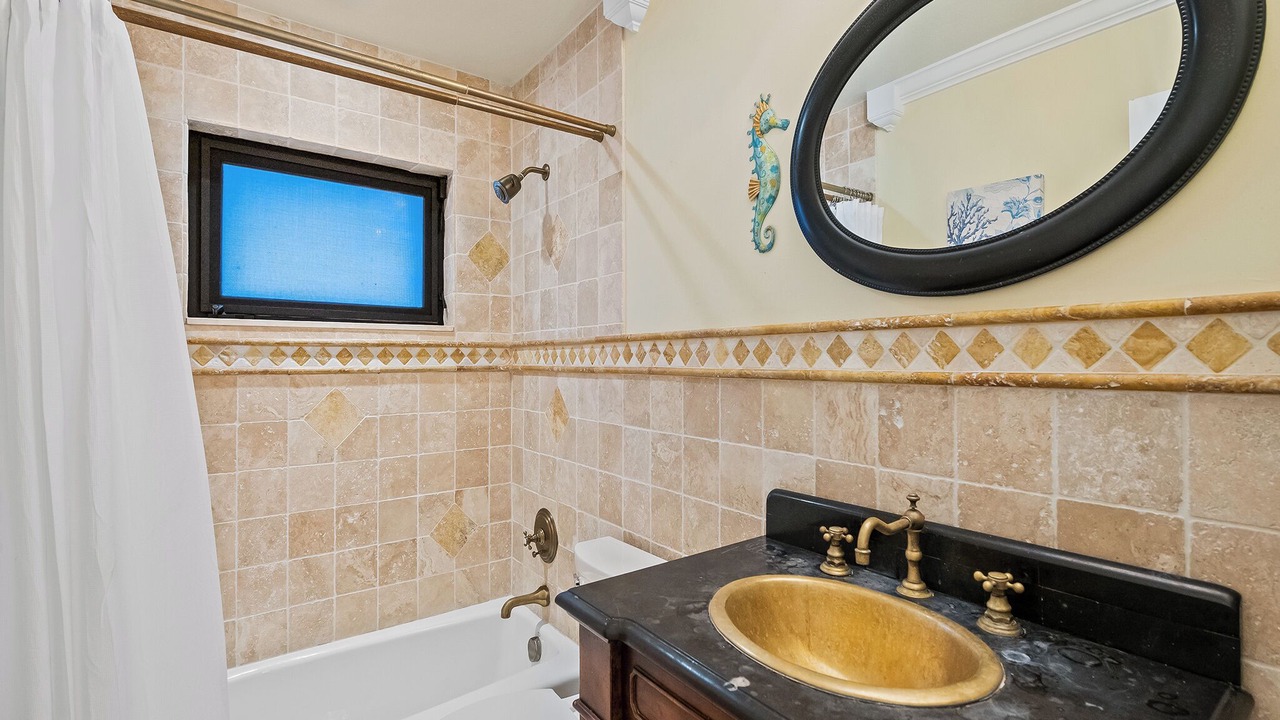 Photo of Bathroom in Coral Ridge Isles