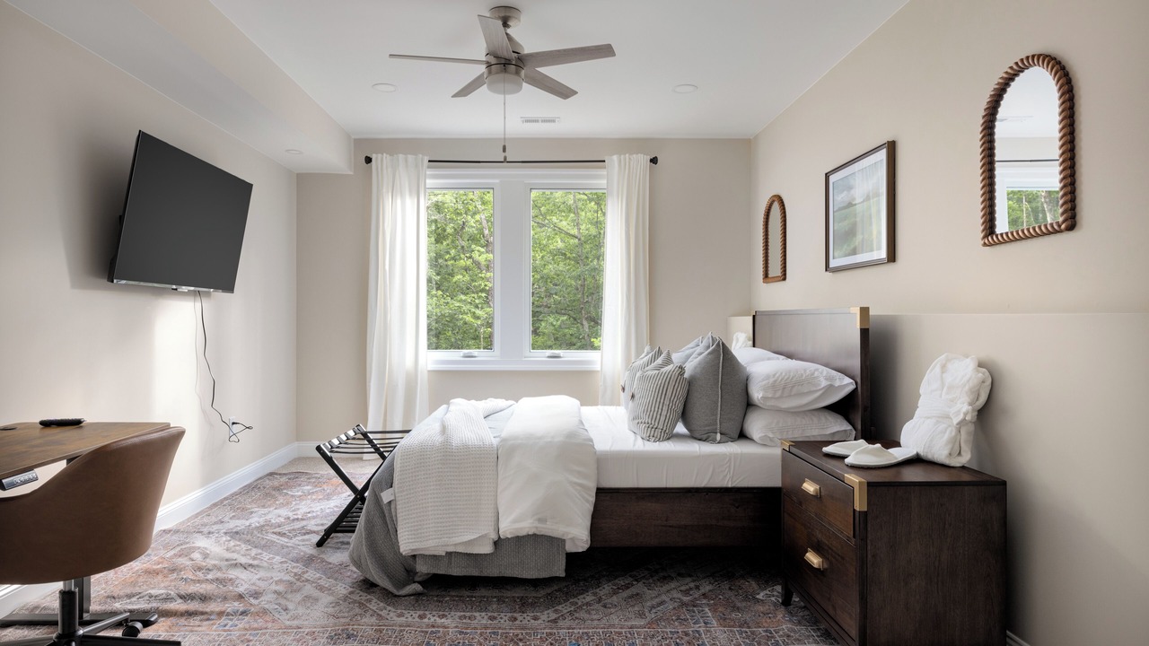 Photo of Bedroom in Basye