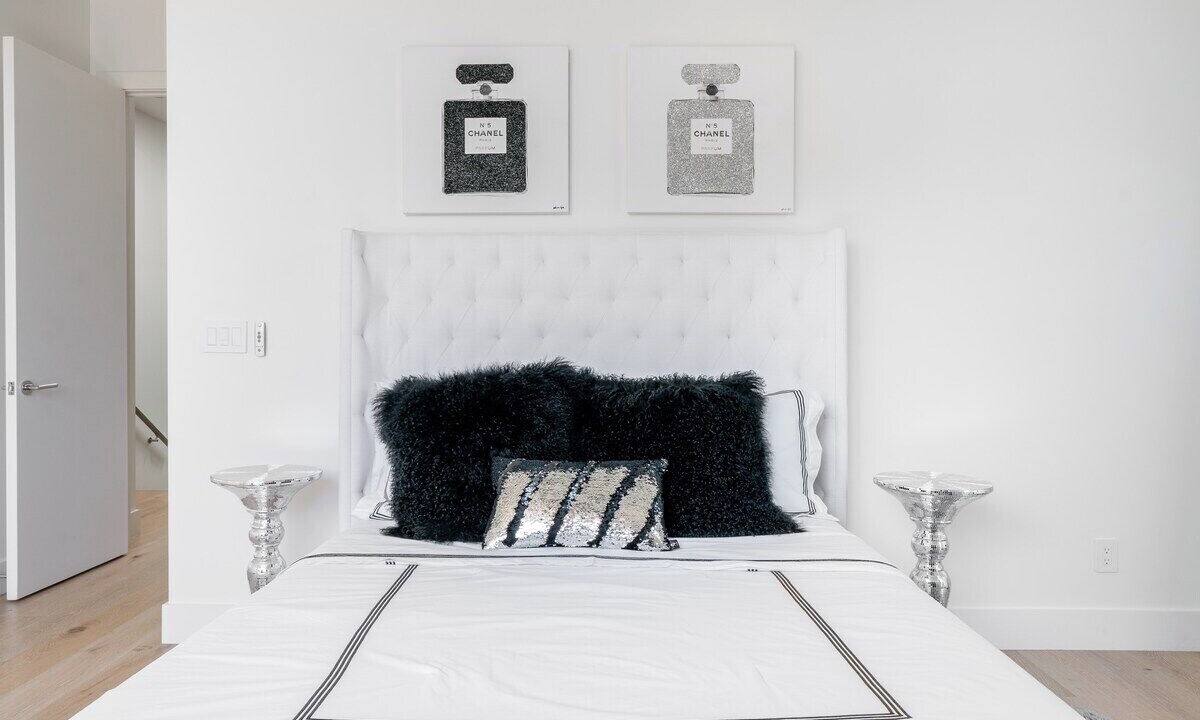 Photo of Bedroom in Highland Park Delray