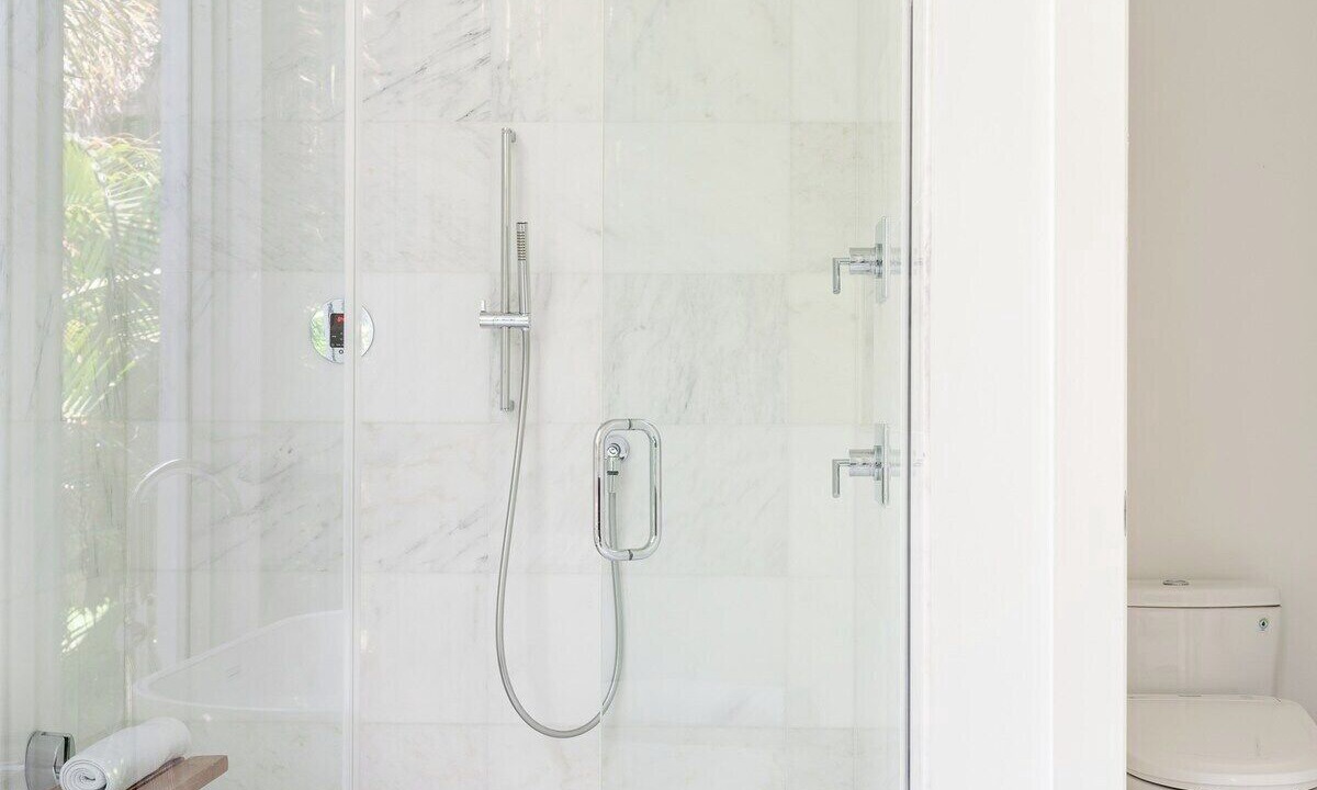 Photo of Bathroom in Highland Park Delray
