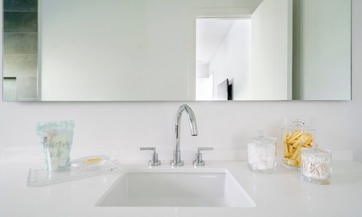 Photo of Bathroom in Highland Park Delray