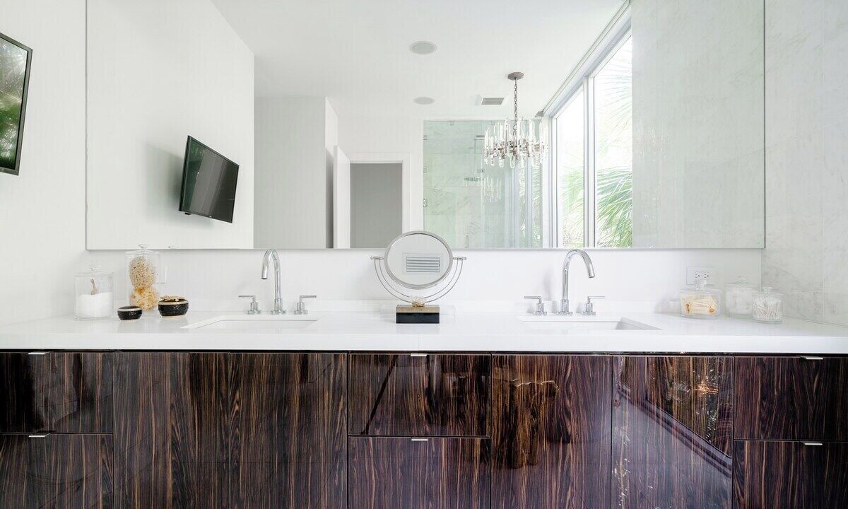 Photo of Bathroom in Highland Park Delray