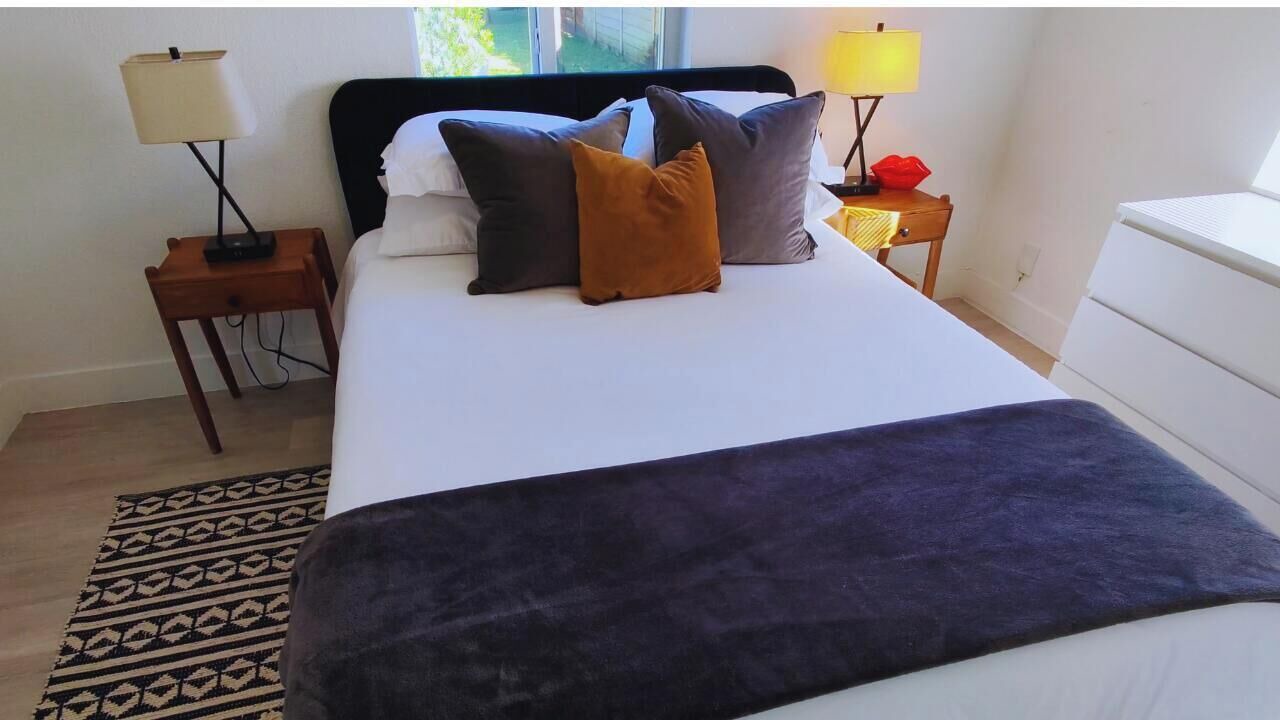 Photo of Bedroom in South Middle River