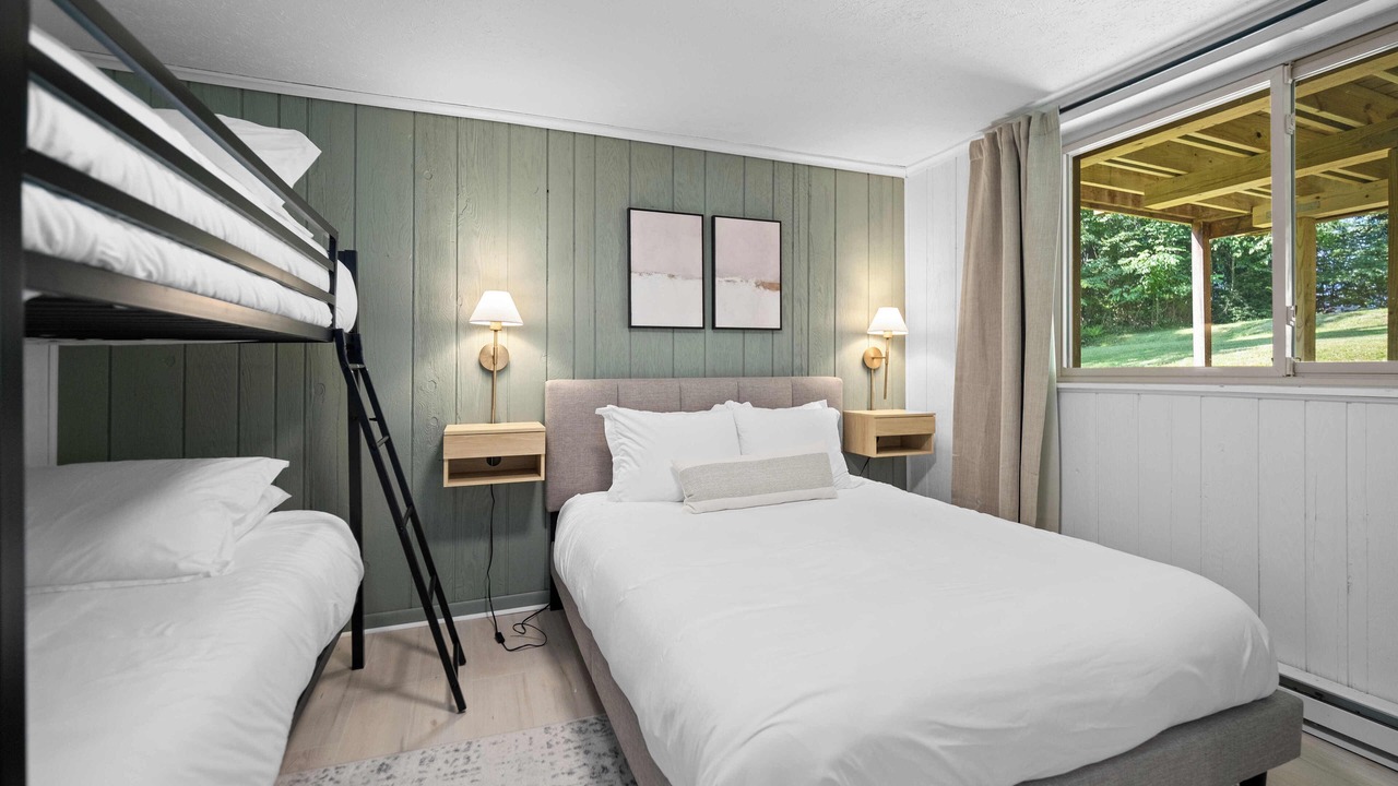 Photo of Bedroom in Mount Nebo