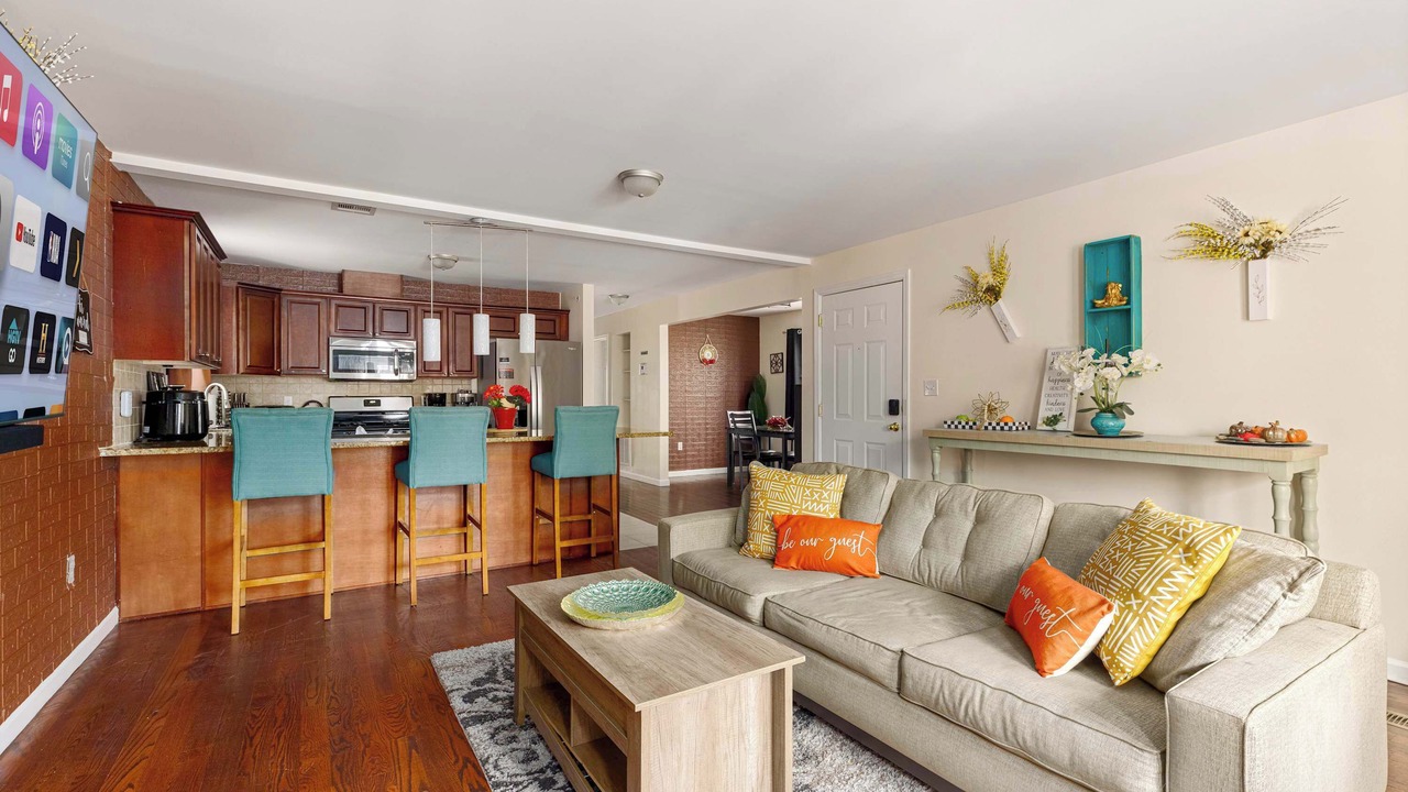 Photo of Bedroom in Newark