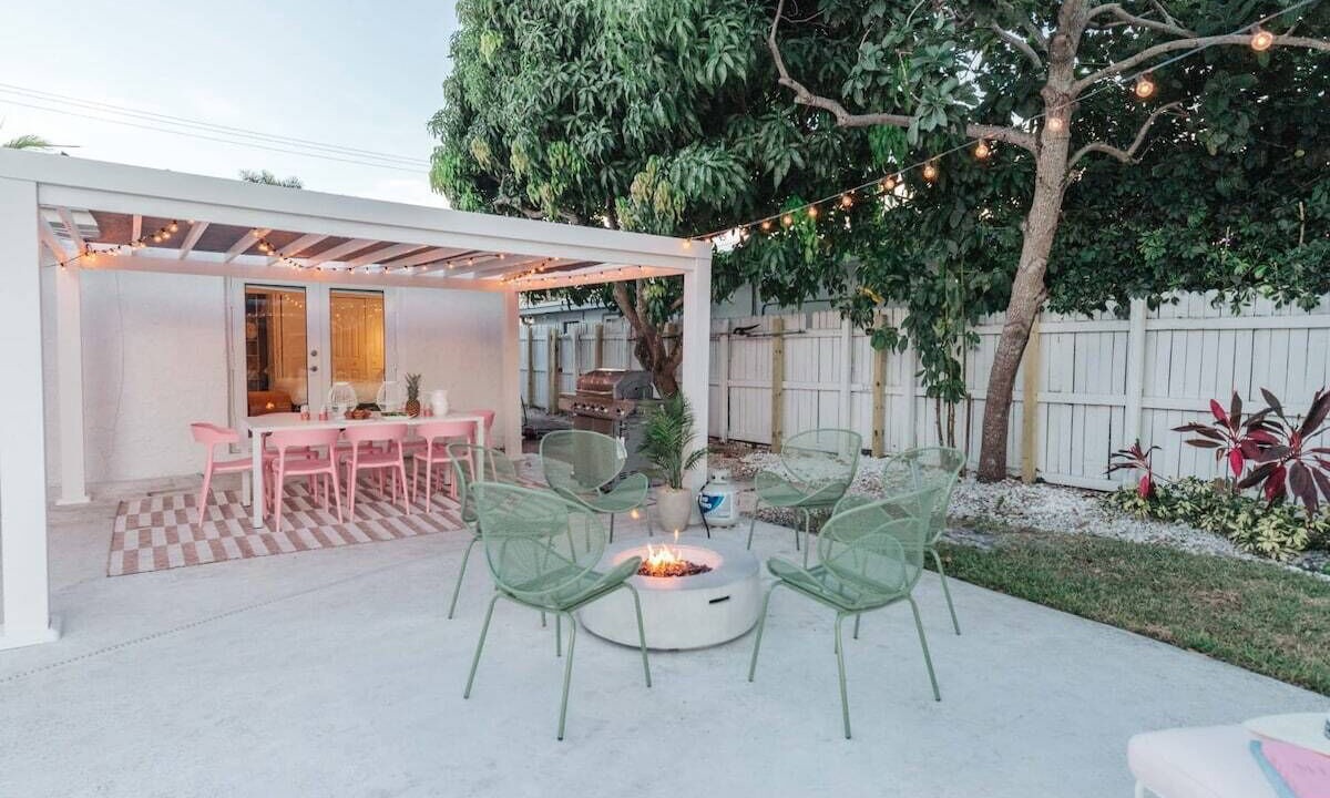 Photo of Outdoor in Wilton Manors