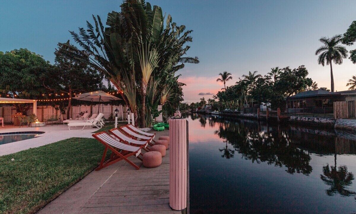Photo of Outdoor in Wilton Manors