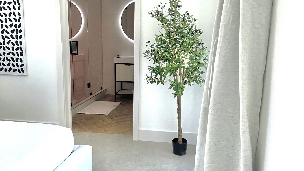 Photo of Bedroom in Coral Ridge Isles