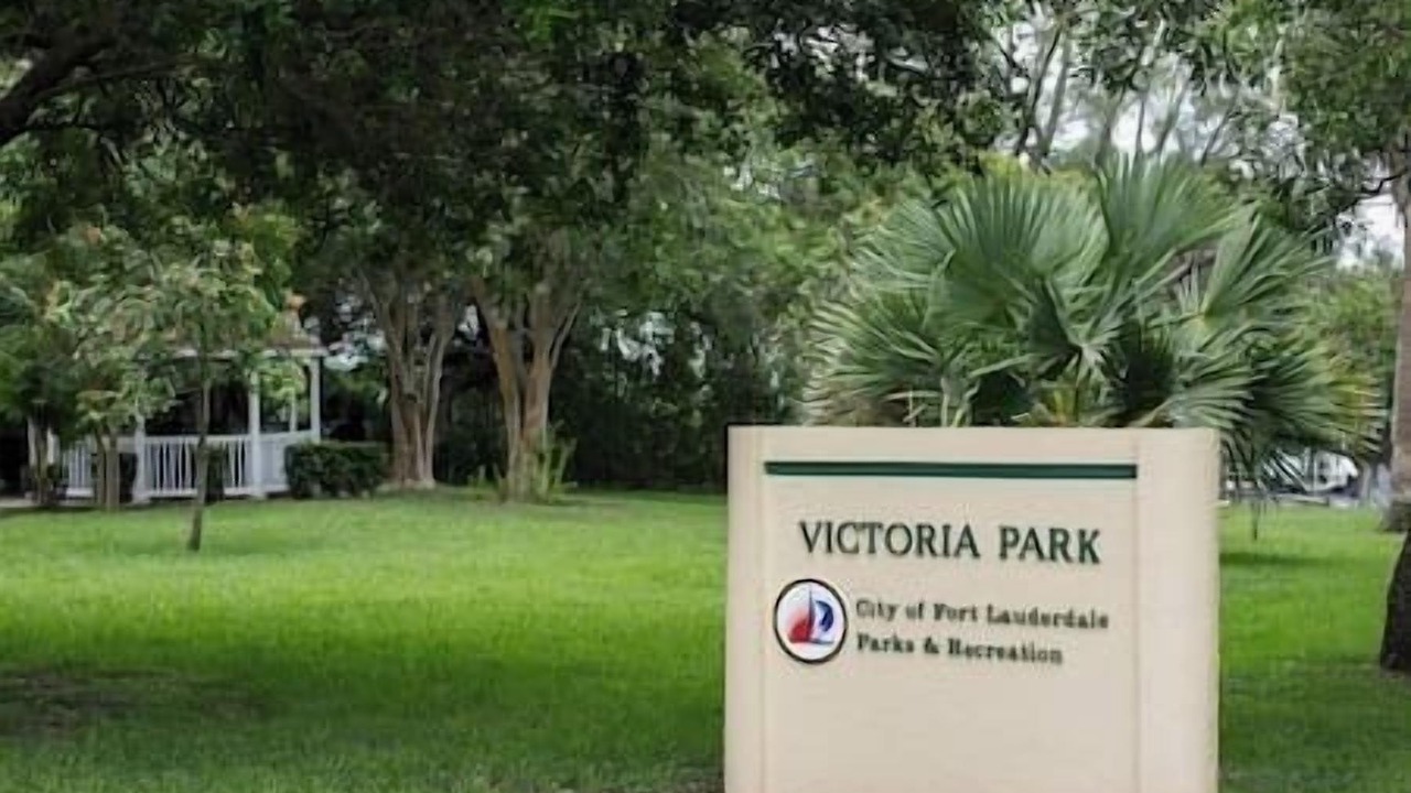 Photo of Outdoor in Victoria Park