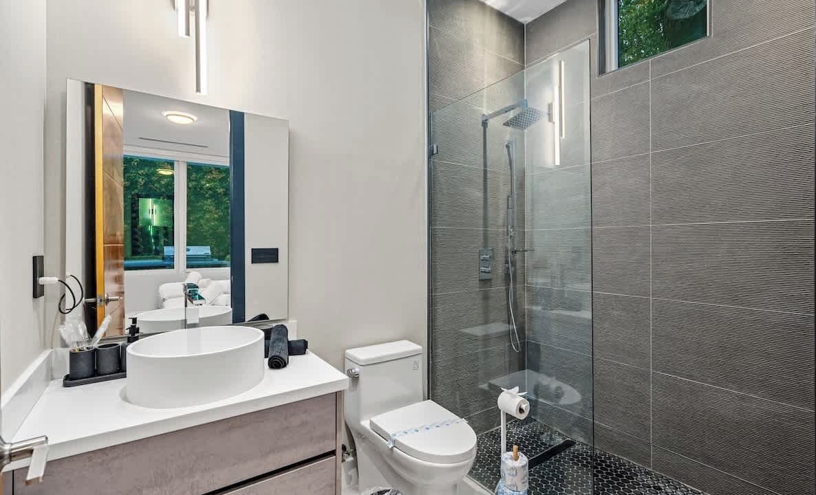 Photo of Bathroom in Ojus