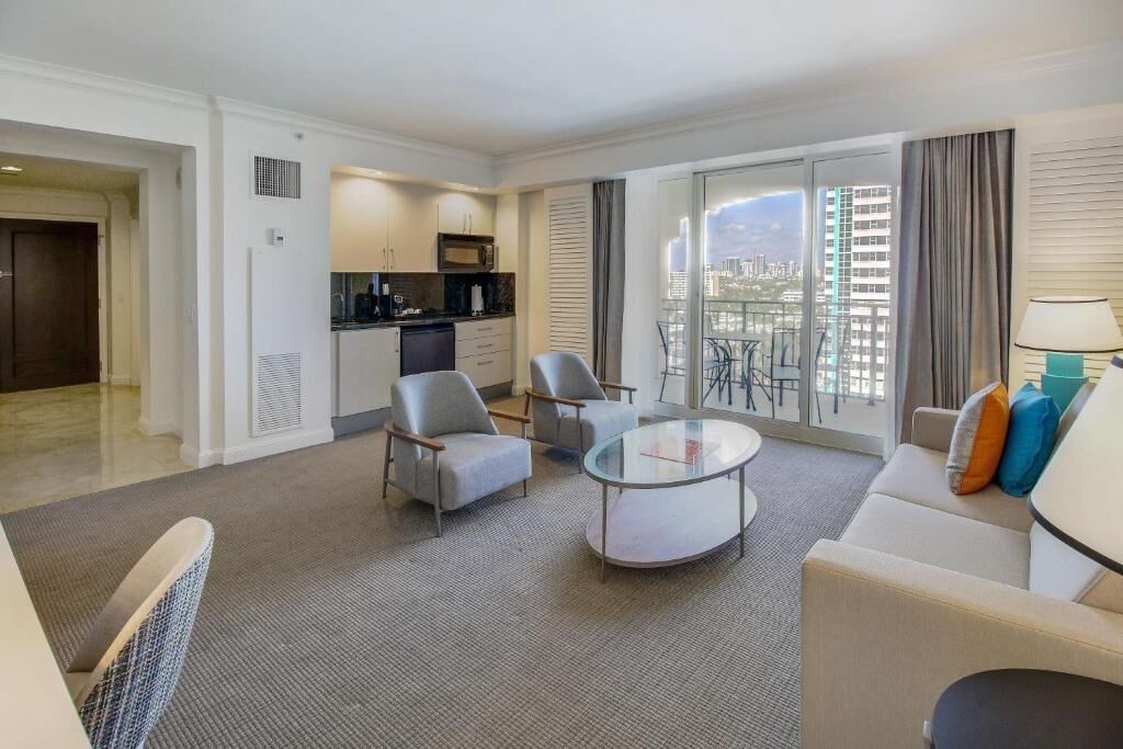 Photo of Livingroom in Central Beach
