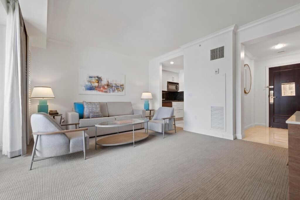 Photo of Livingroom in Central Beach