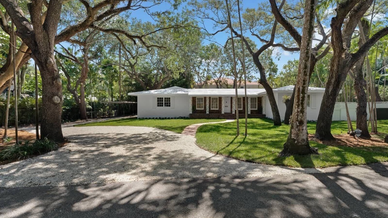 Photo of Others in Southwest Coconut Grove
