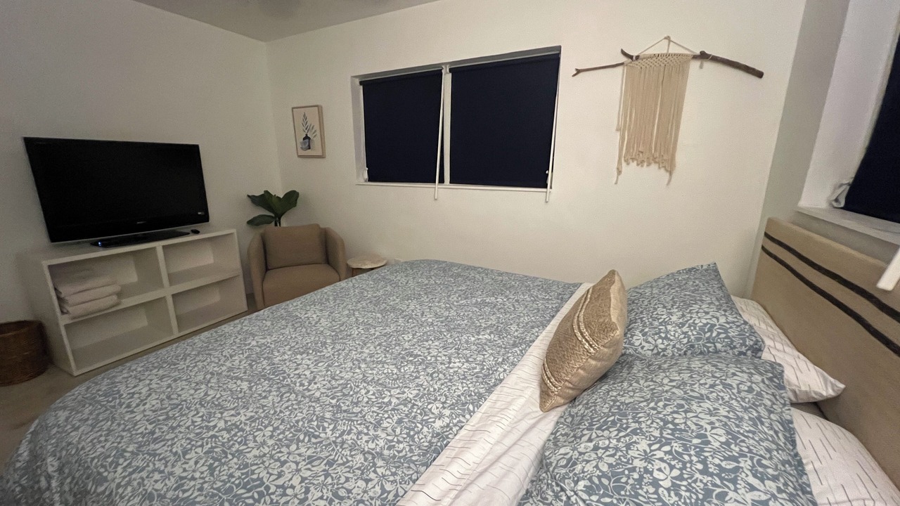Photo of Bedroom in Miami Gardens