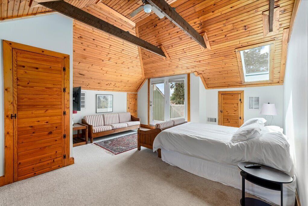 Photo of Bedroom in Rock Hall