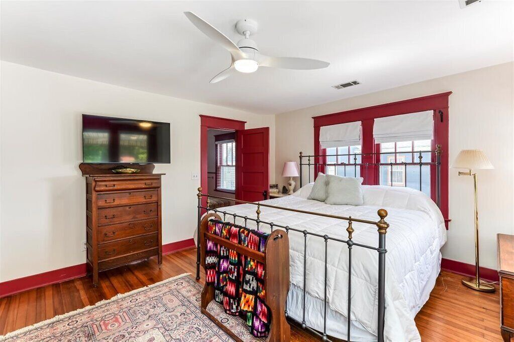 Photo of Bedroom in Rock Hall