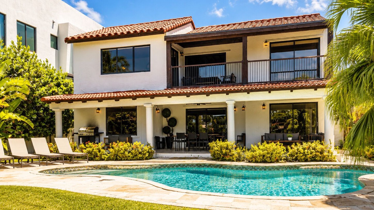 Photo of Patio Balcony in North Bay Village