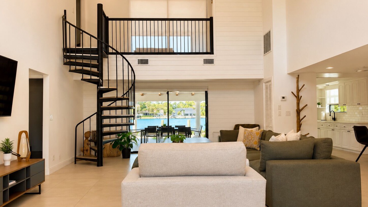 Photo of Bedroom in North Bay Village
