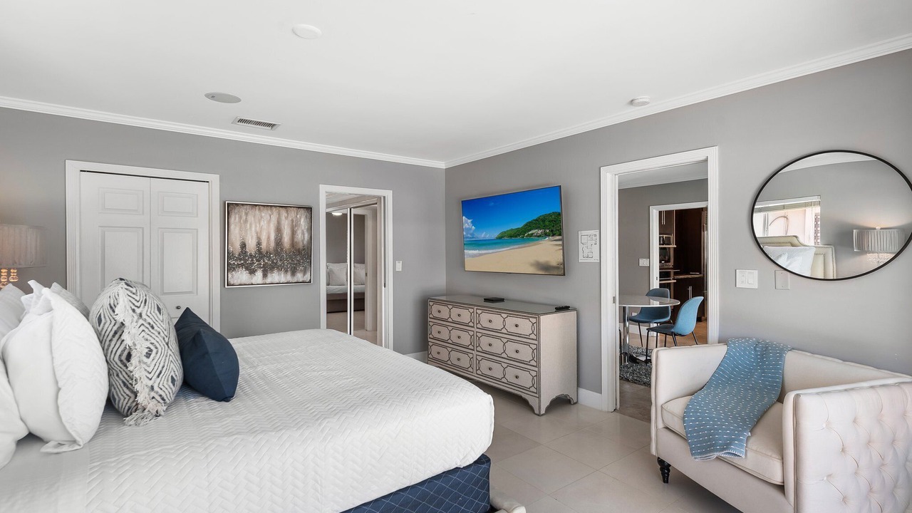 Photo of Bedroom in Garden Isles