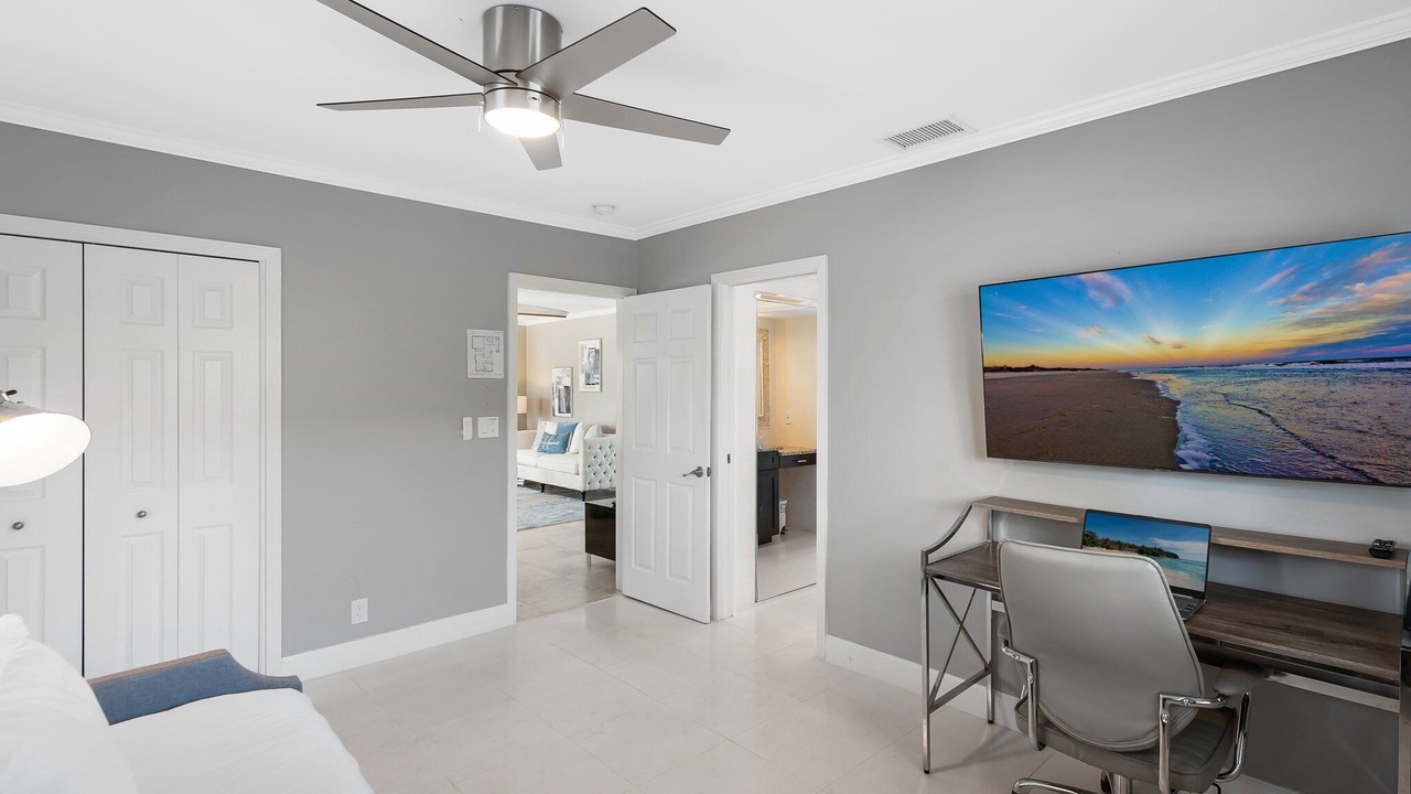 Photo of Bedroom in Garden Isles