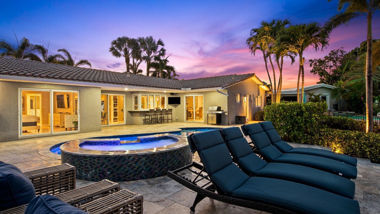 Photo of Patio Balcony in Garden Isles