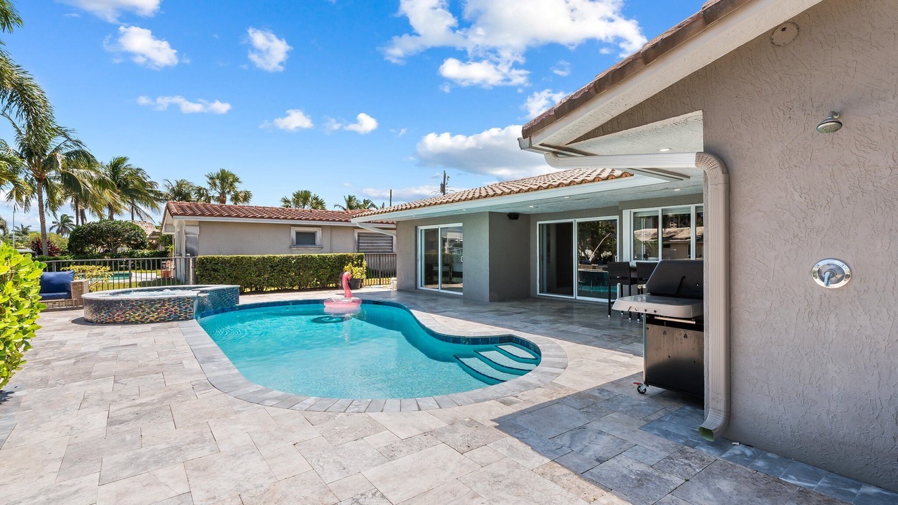 Photo of Outdoor in Garden Isles