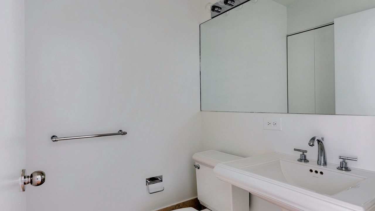 Photo of Bathroom in Battery Park City