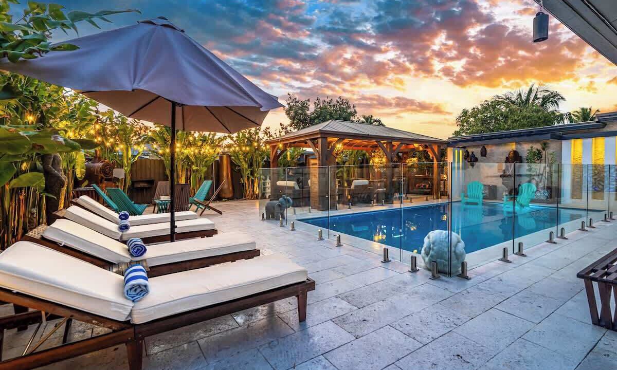 Photo of Outdoor in Sunset