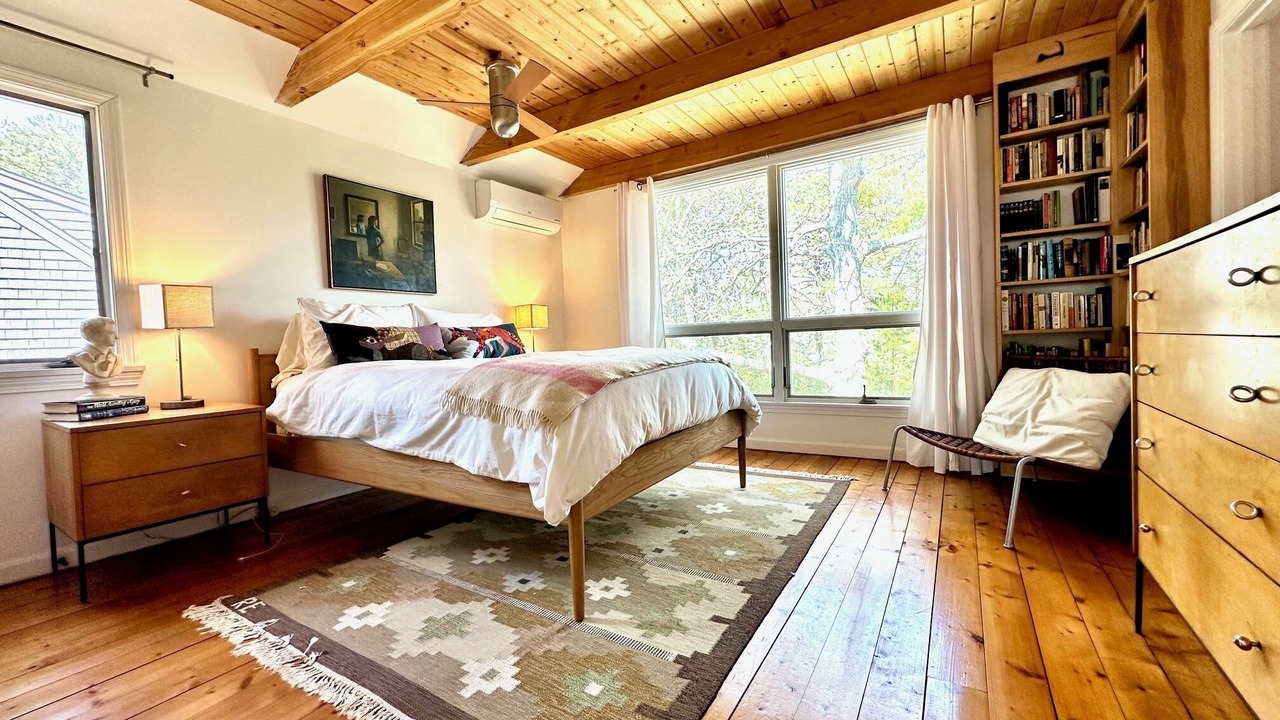 Photo of Bedroom in West Chatham