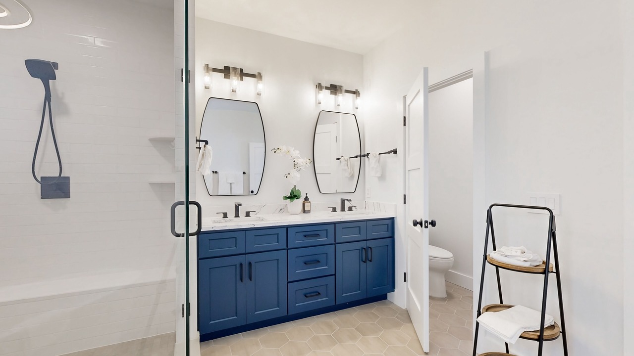 Photo of Bathroom in Long Neck