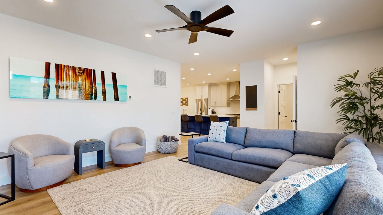Photo of Livingroom in Long Neck