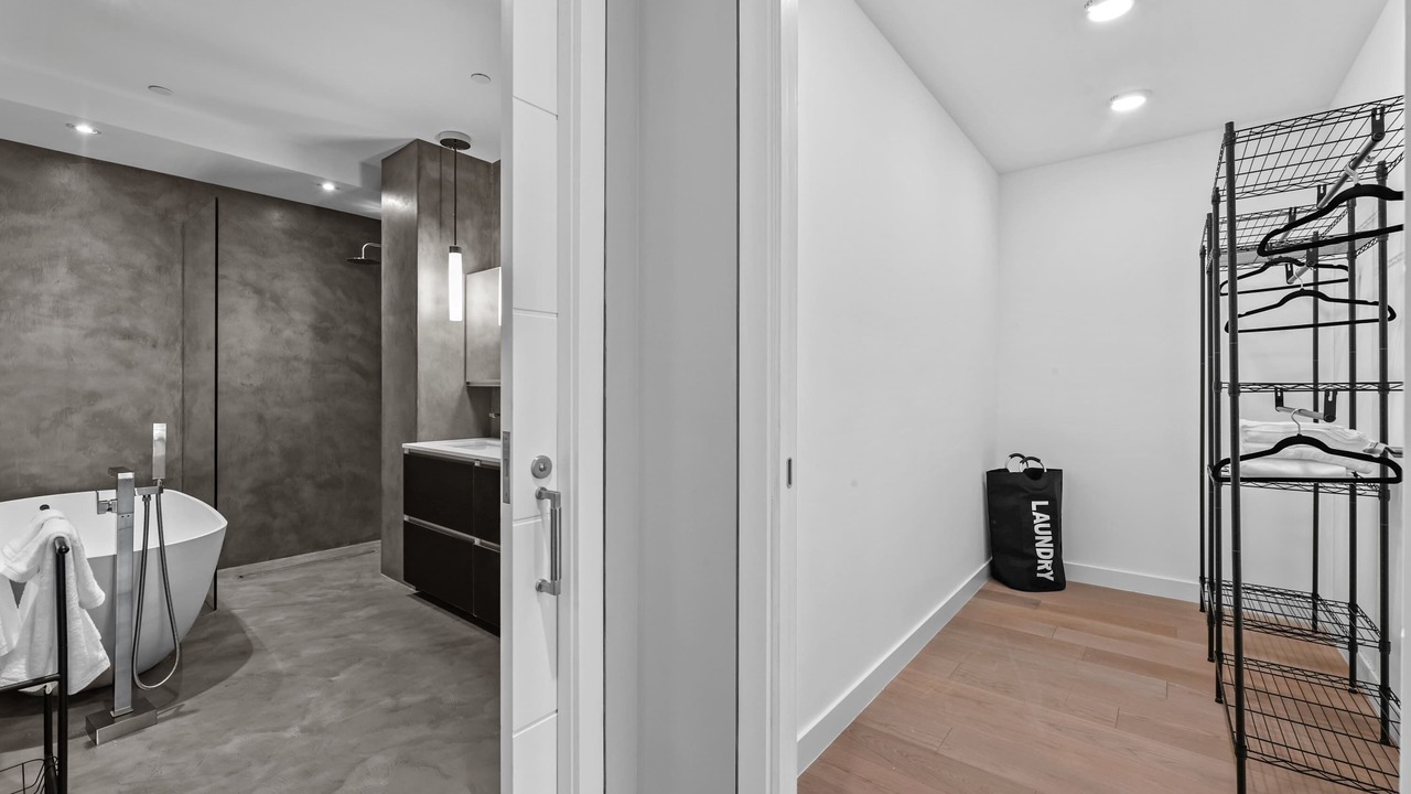 Photo of Bathroom in Bloomingdale