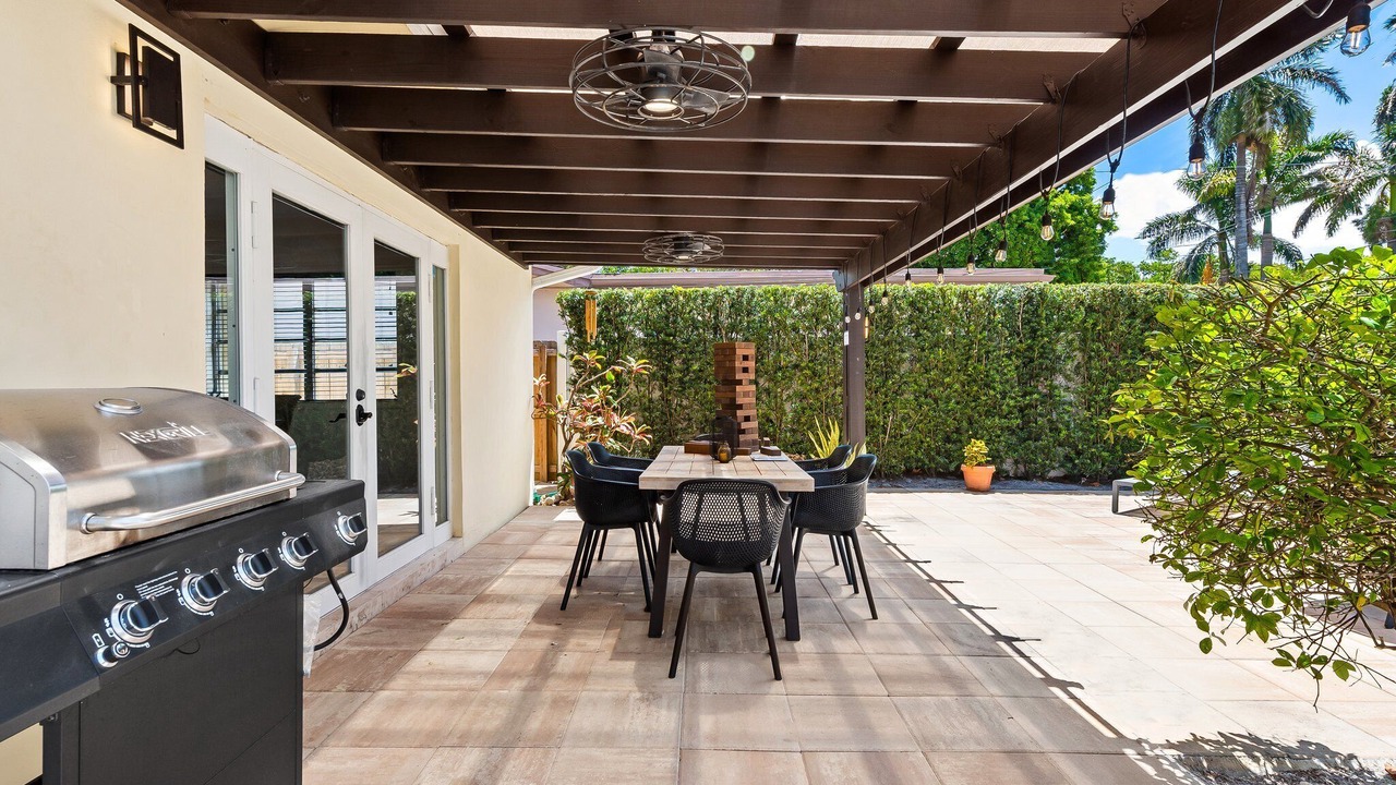 Photo of Outdoor in Royal Poinciana