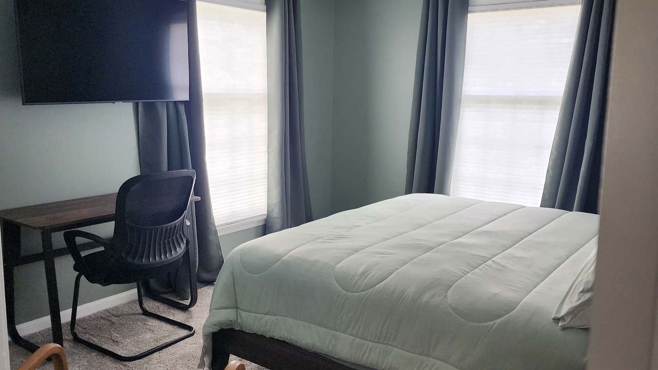 Photo of Bedroom in Milton