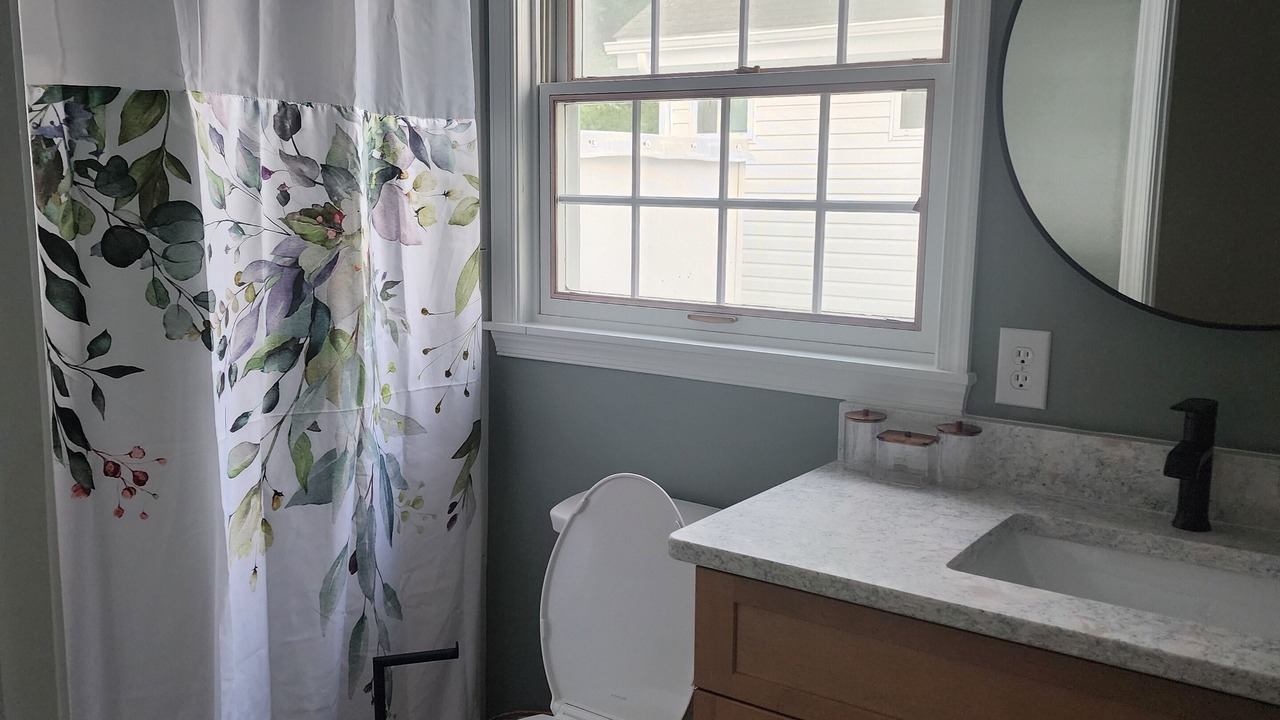 Photo of Bathroom in Milton