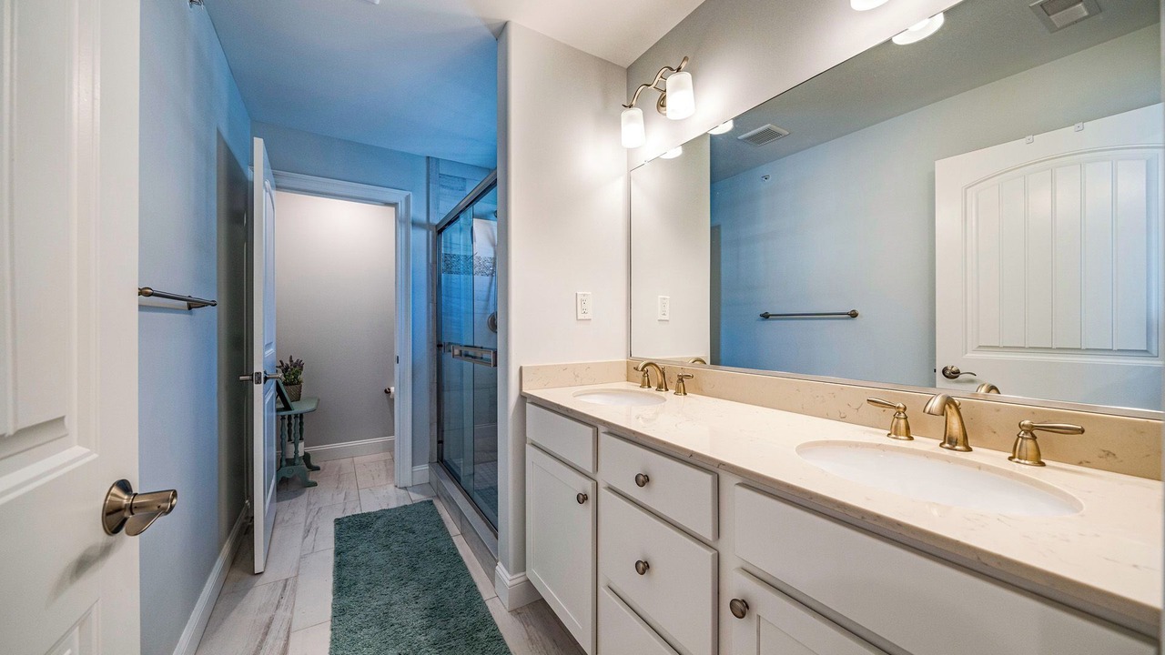 Photo of Bathroom in North End