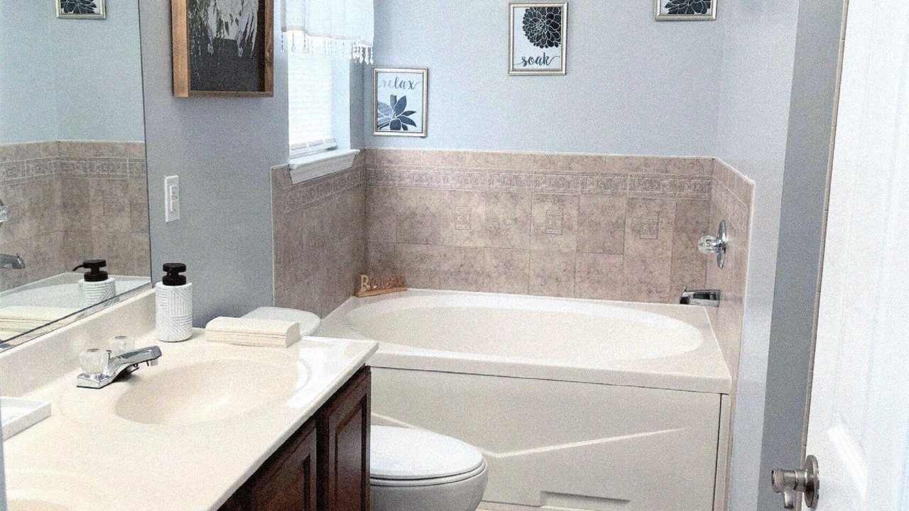 Photo of Bathroom in Delmar