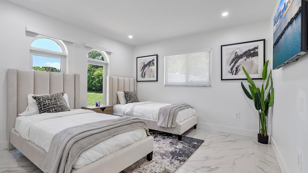 Photo of Bedroom in Miami Gardens
