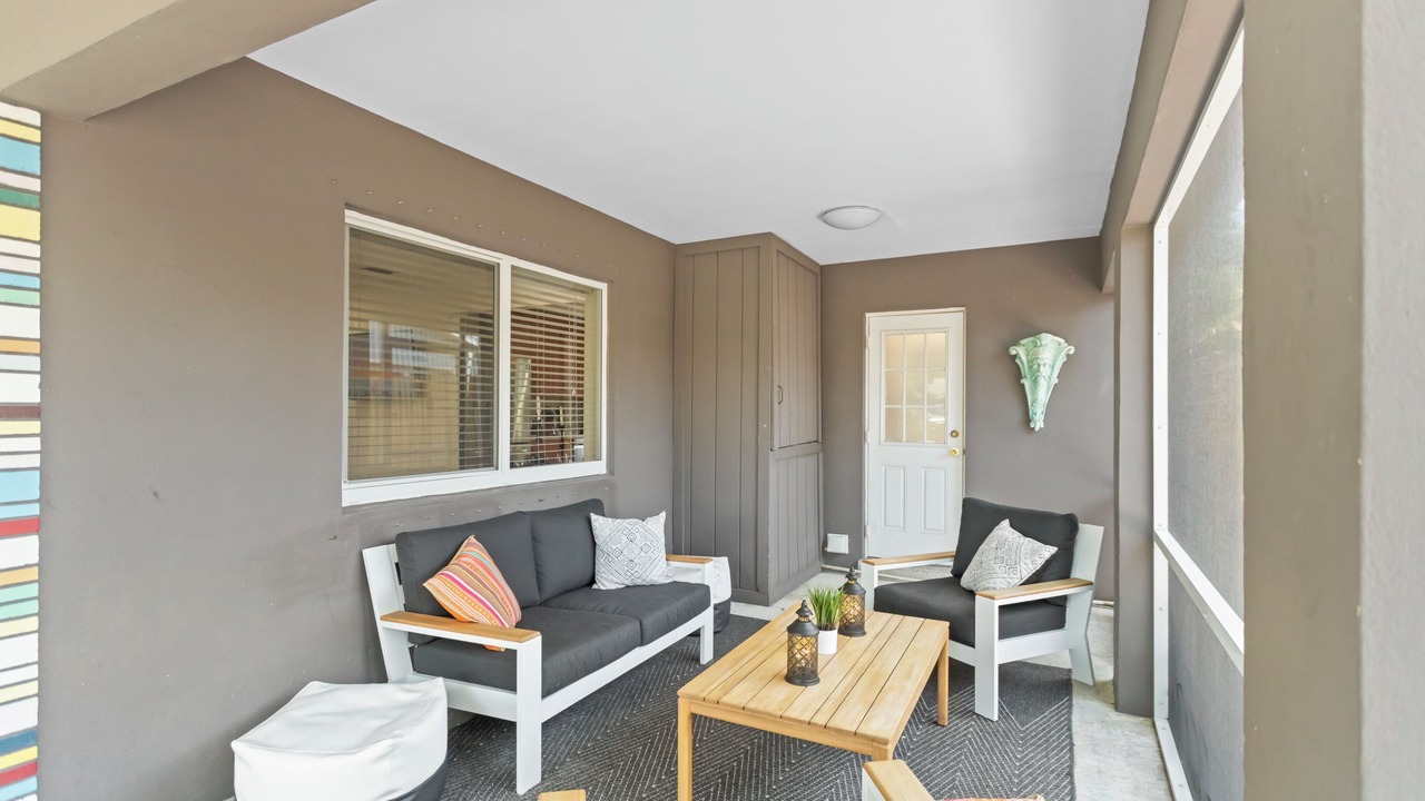 Photo of Patio Balcony in North Andrews Gardens