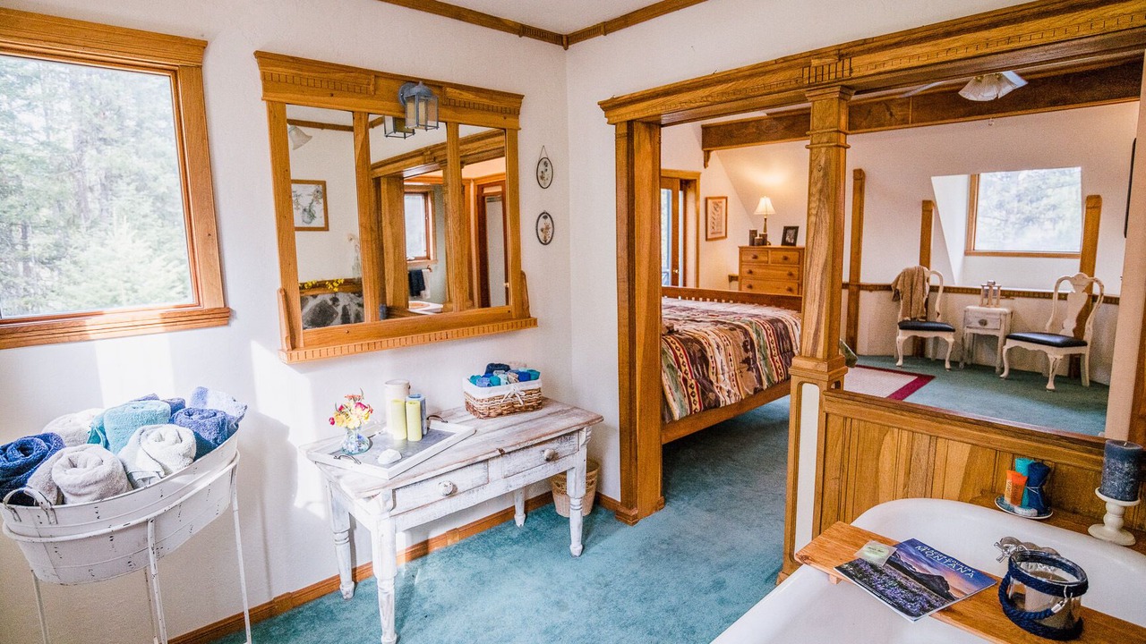 Photo of Bedroom in Kalispell