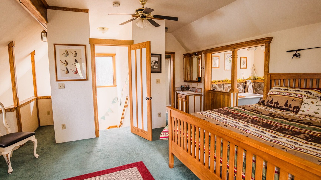 Photo of Bedroom in Kalispell