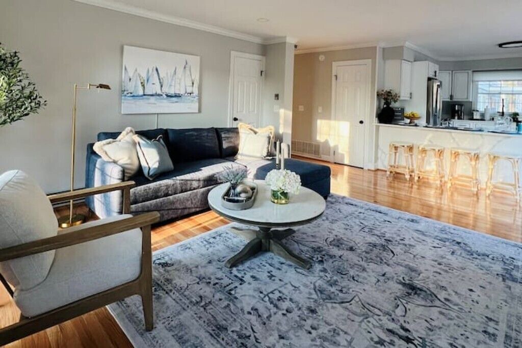 Photo of Livingroom in Easton