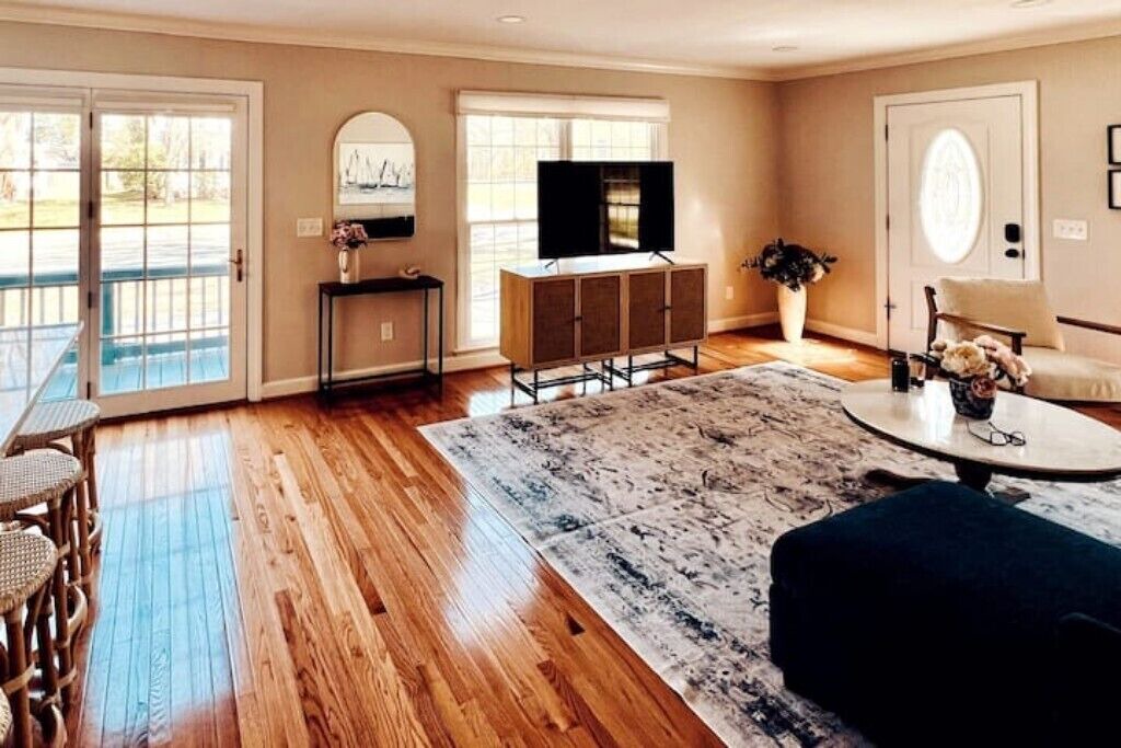 Photo of Livingroom in Easton