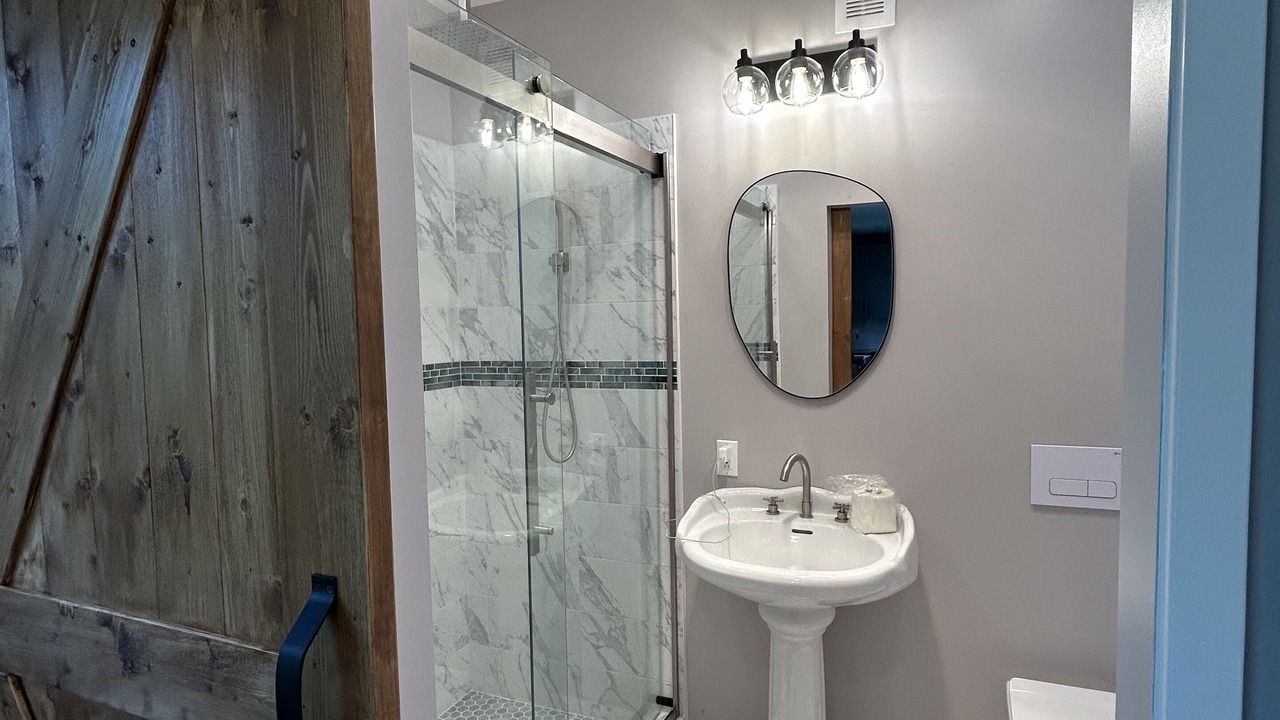 Photo of Bathroom in Compton