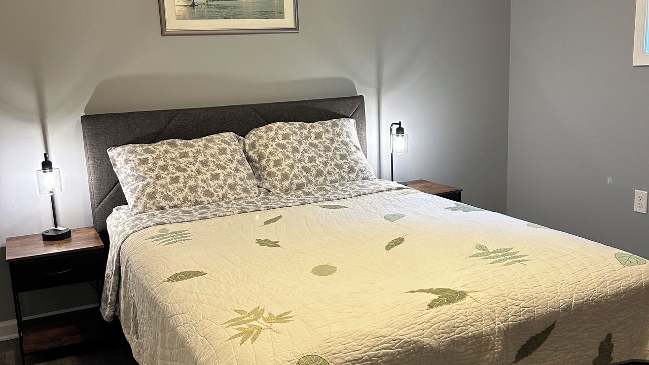 Photo of Bedroom in Compton