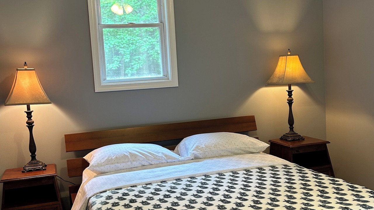 Photo of Bedroom in Compton