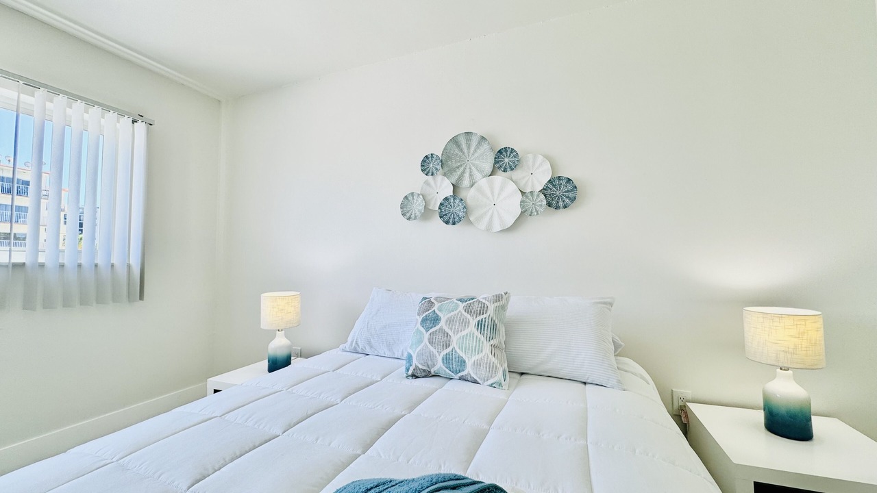 Photo of Bedroom in Eastern Shores