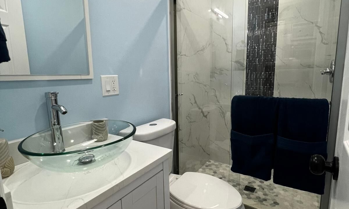 Photo of Bathroom in Lake Ridge